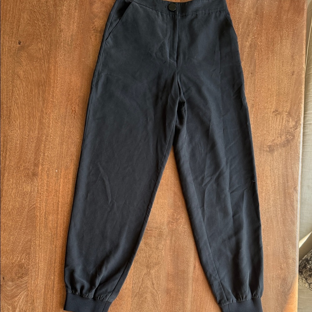 Chic Armani Exchange Women’s Jogger Trousers - Black size 2